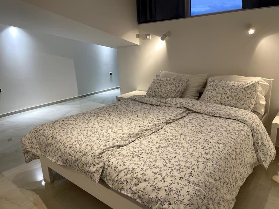 Lux House Olga Apartamento Ruma Quarto foto