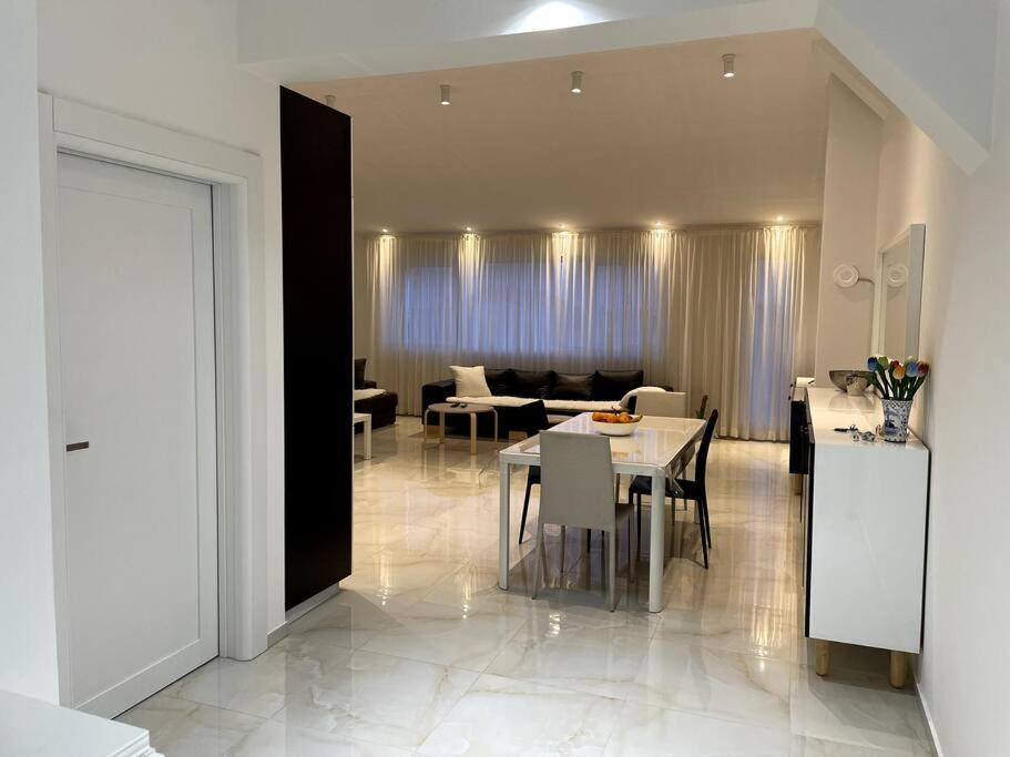 Lux House Olga Apartamento Ruma Quarto foto